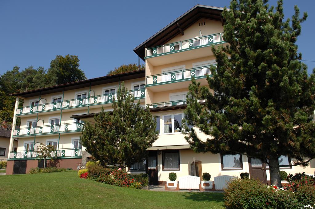 Appartementhotel Karawankenblick Pörtschach am Wörthersee Eksteriør billede